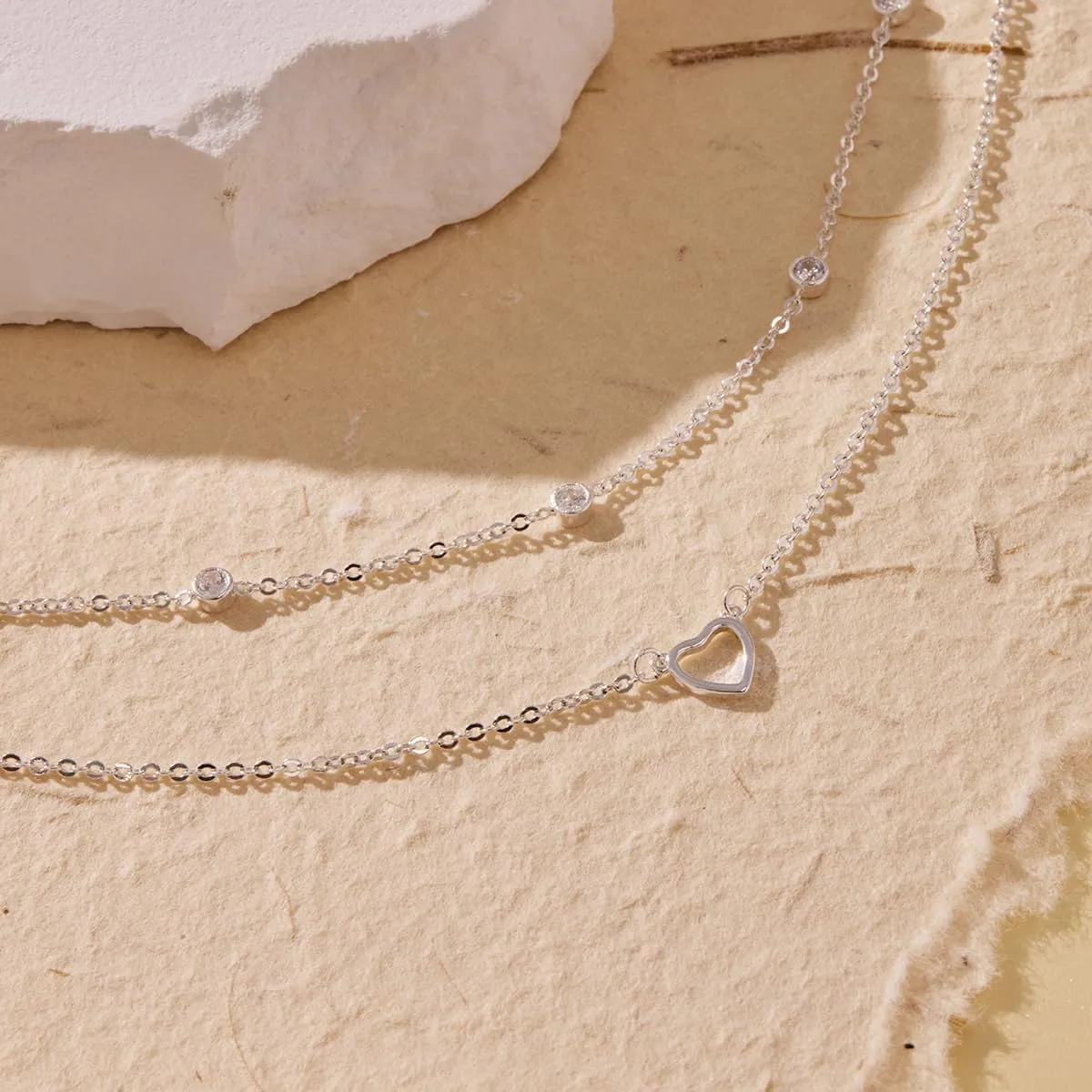 Heart Necklaces for Women, Dainty 14K Gold/Silver Plated Necklace Cute Tiny Gold Diamond Infiniy Heart Pendant Jewelry, Ideal Gifts for Mothers Day Valentines Day Birthday Christmas Graduation