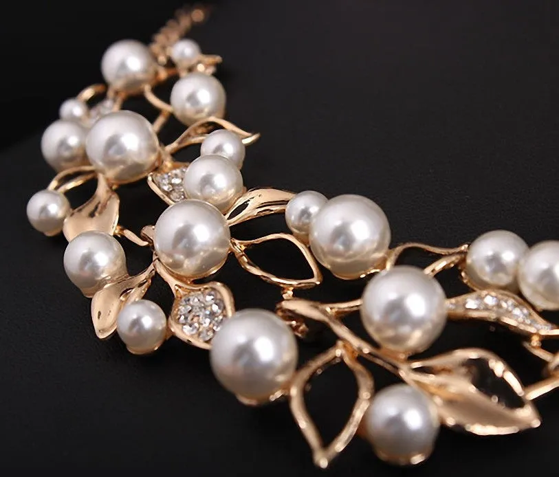 Link Chain Pearl Necklace