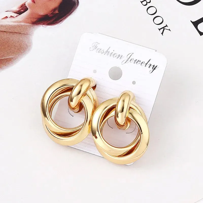 New Fashion Small Stud Earrings for Women Gold Color Metal Twisted Statement Earring Classic Simple Beautiful Jewelry Wholesale