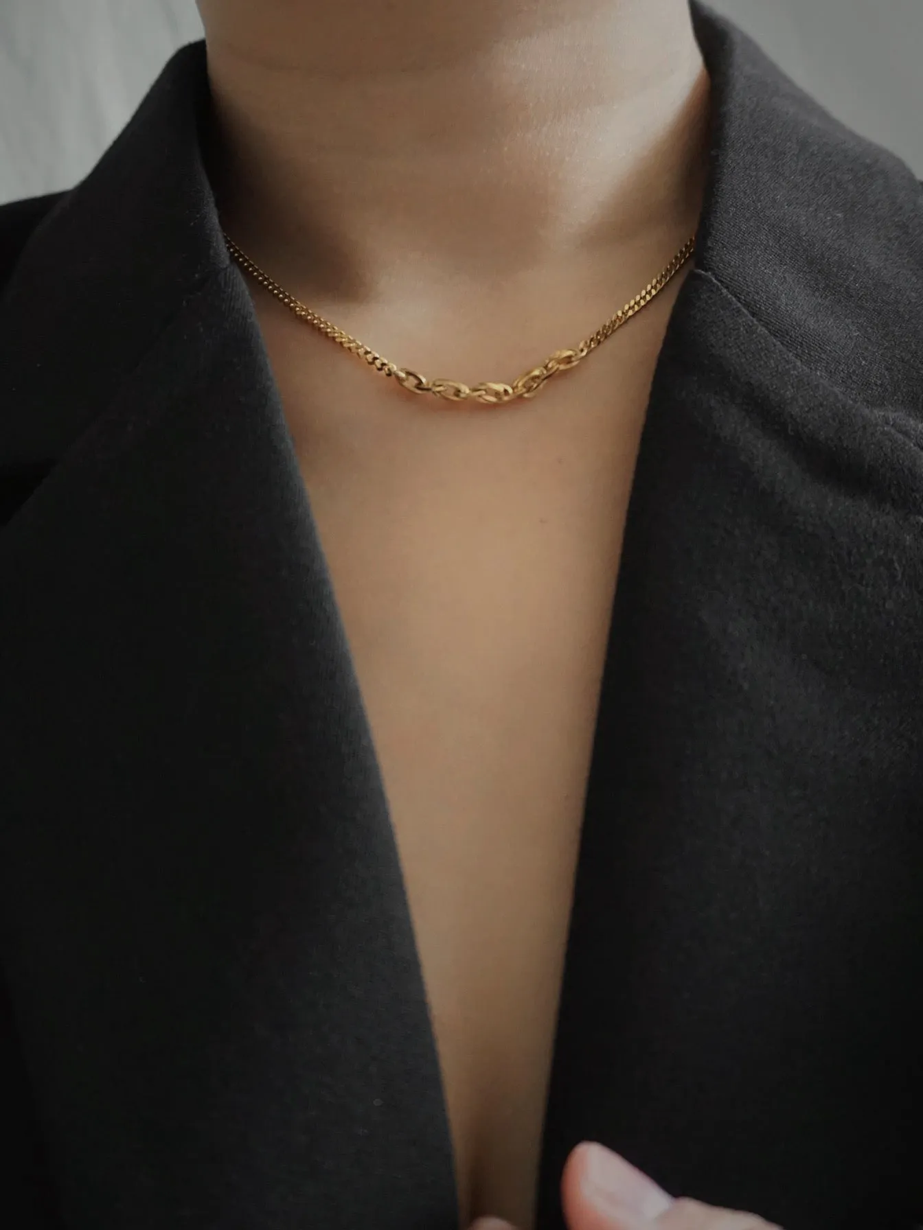 Onada Necklace